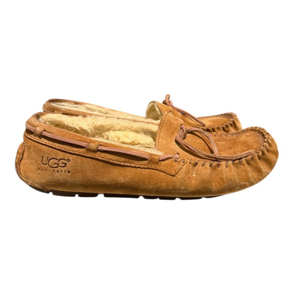 UGG Dakota Moccasin Slippers Womens Size 7 Brown Suede Sherpa Slip On Shoes 5612 - Picture 2 of 9